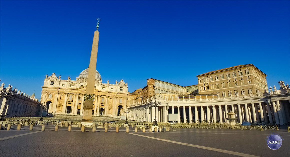 St Peter Square in the morning with no crowds